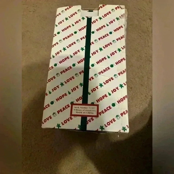 House of Lloyd Christmas Around the World “Floyd Bunny” 1994 - Picture 2 of 13